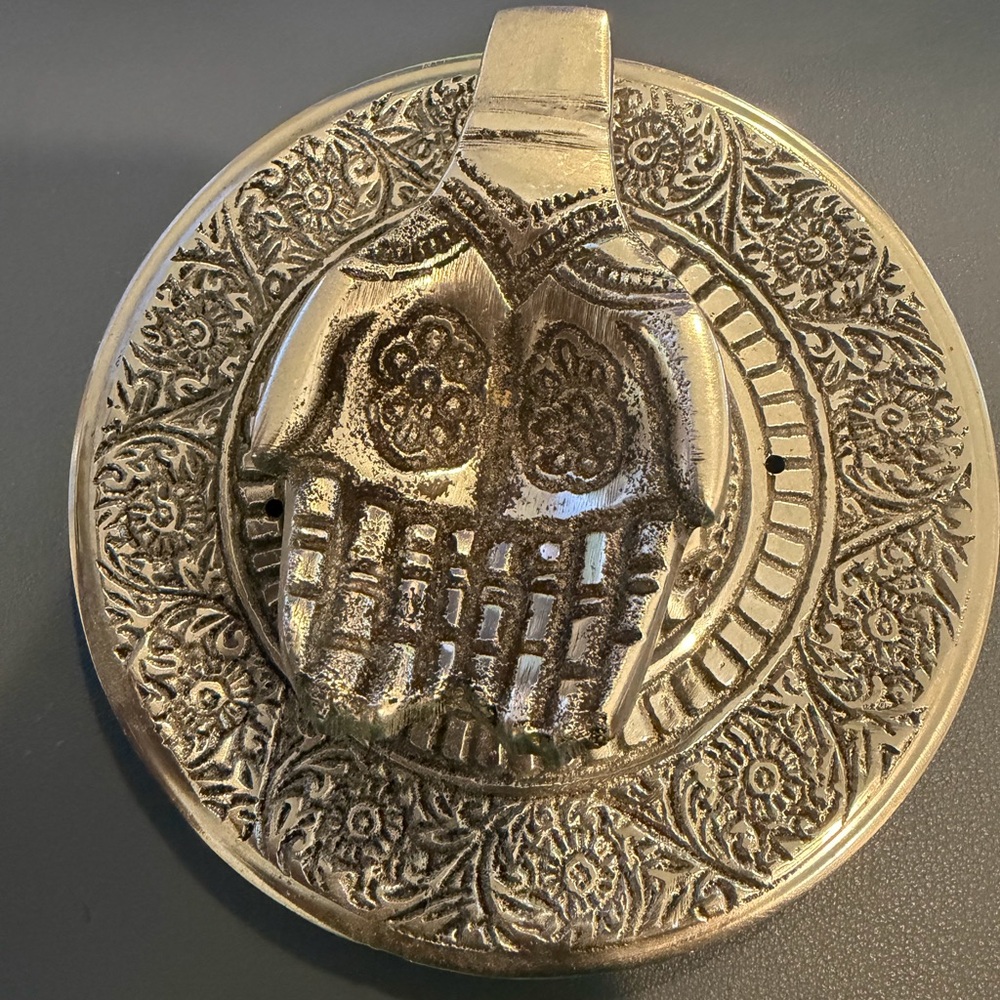 Silver Decorative Wall Plaque - Picture 5 of 6